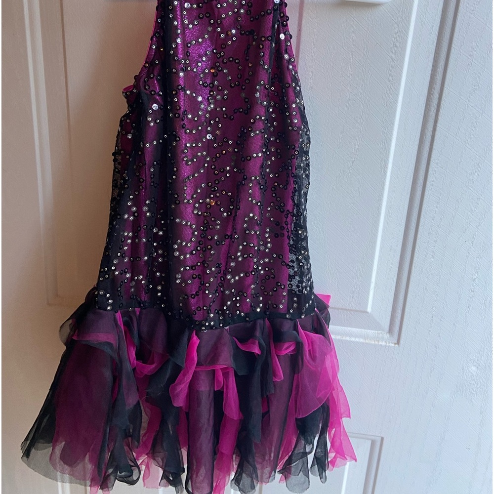 Girl size 7/8 dance dress